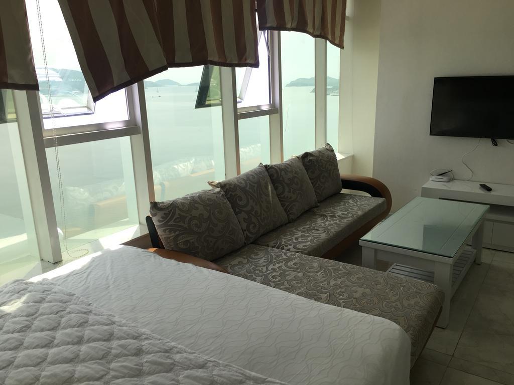 Nha Trang Star Beach Apartments Екстер'єр фото