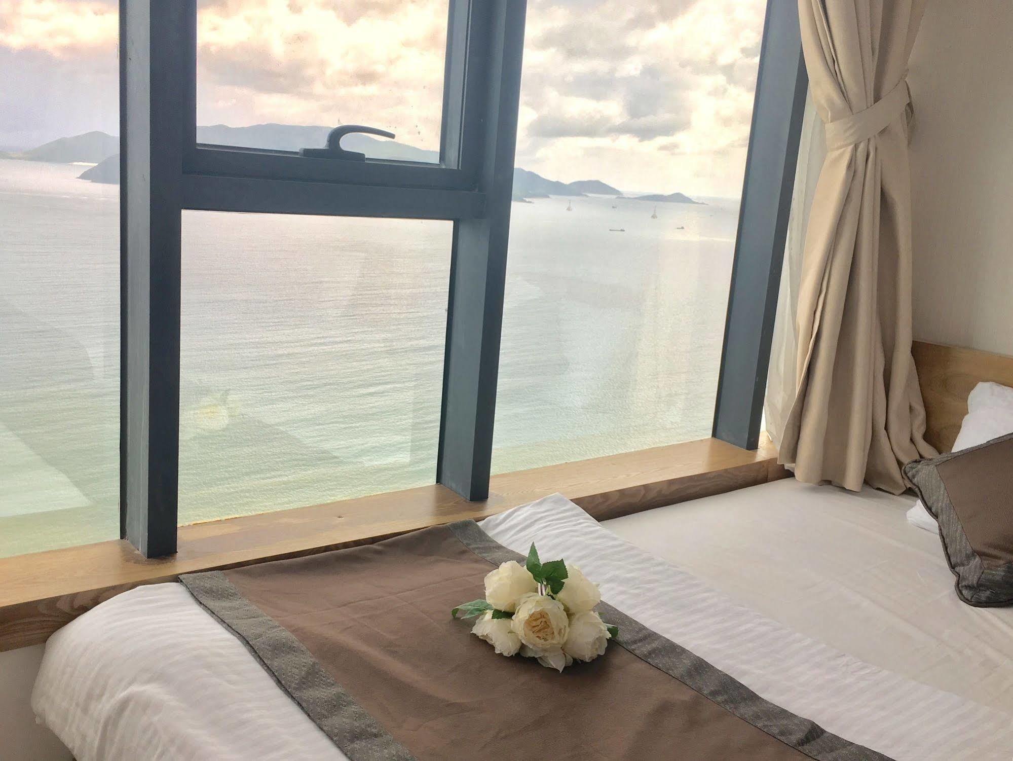 Nha Trang Star Beach Apartments Екстер'єр фото