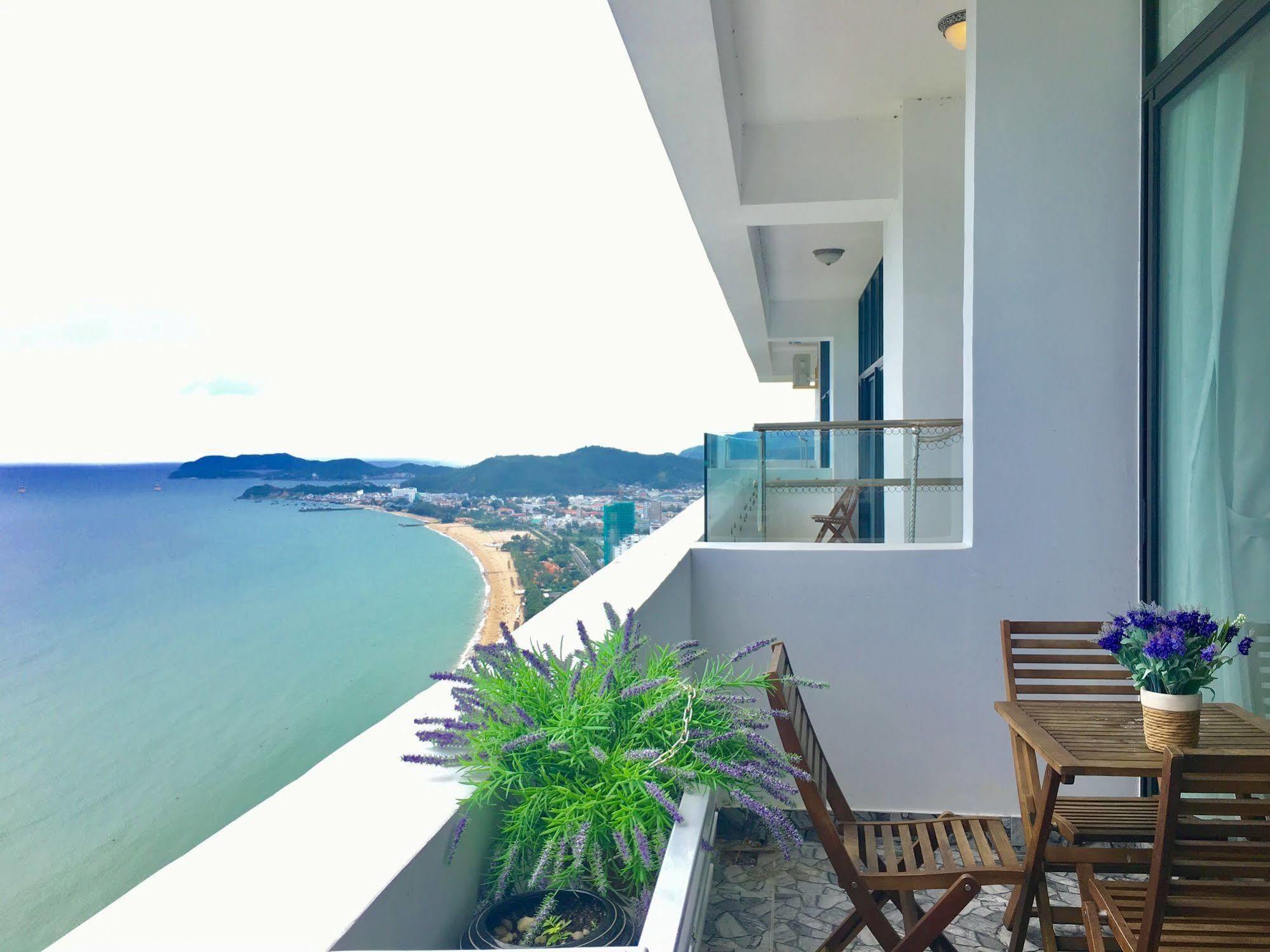 Nha Trang Star Beach Apartments Екстер'єр фото