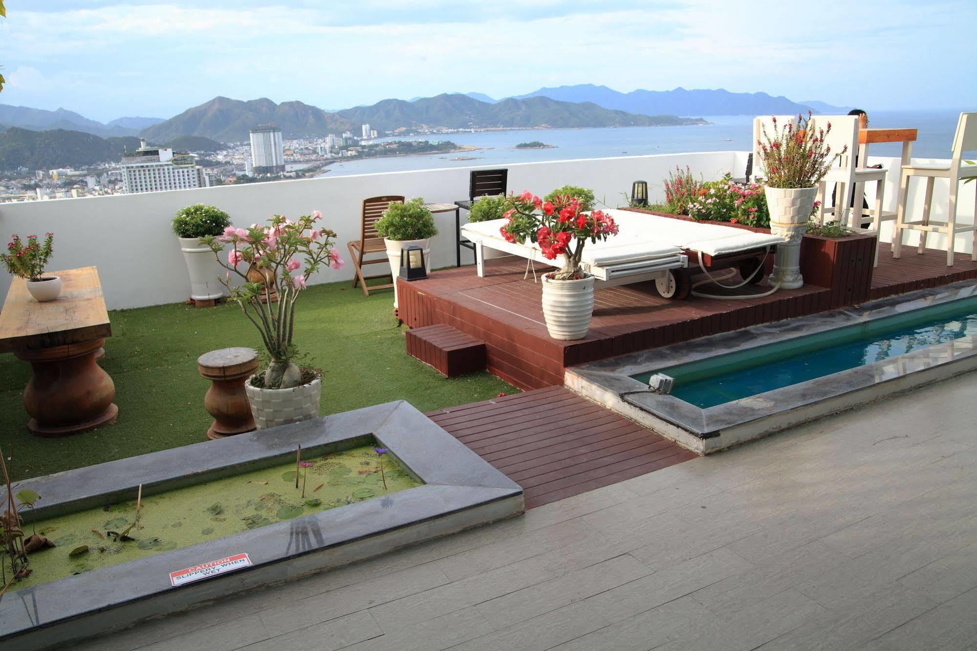 Nha Trang Star Beach Apartments Екстер'єр фото